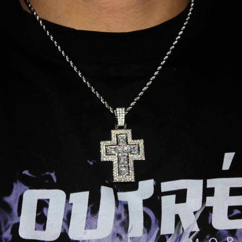 Romeo Cross Pendant - White Gold