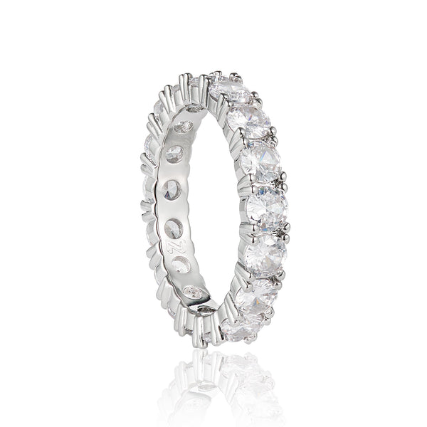 Single Row Diamond Ring - White Gold